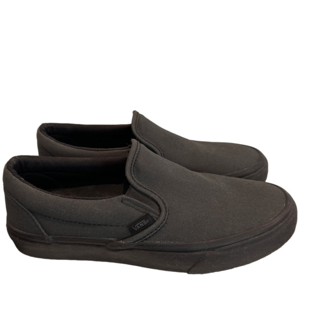 VANS Classic all black slip-on shoe size 8.5 men’s / 10 women’s